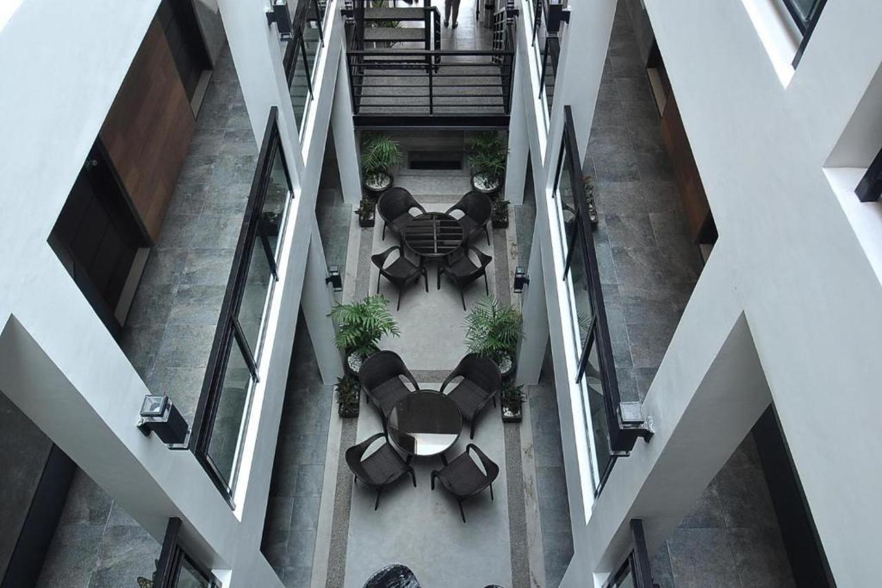 Rishan Village Residences Angeles Eksteriør bilde
